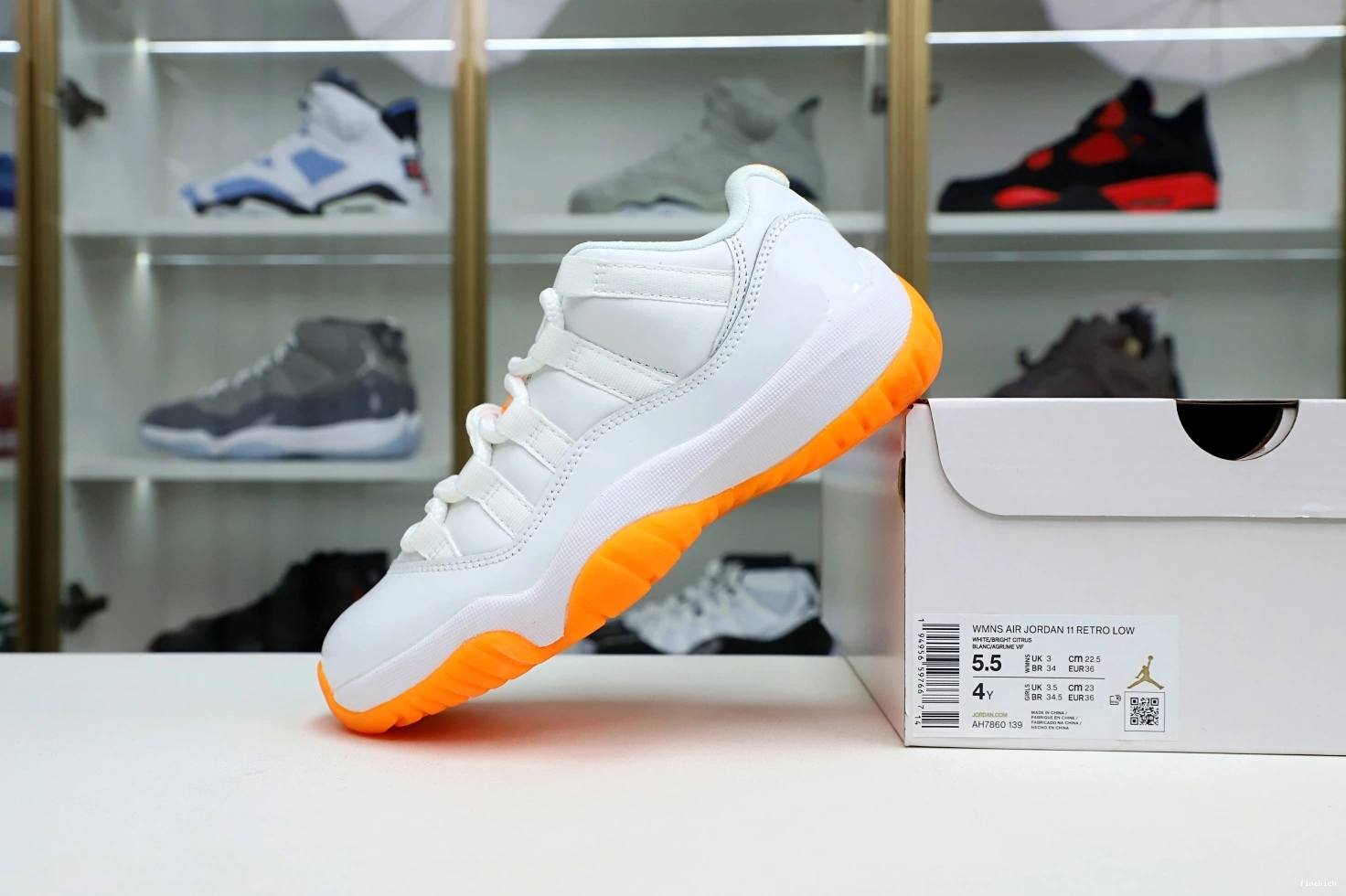 RETRO WMNS LOW 11 JORDAN CITRUS' AIR 'BRIGHT 0810